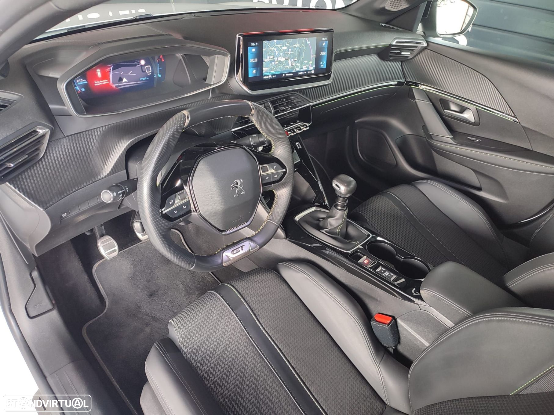 Peugeot 208 1.5 BlueHDi GT - 28