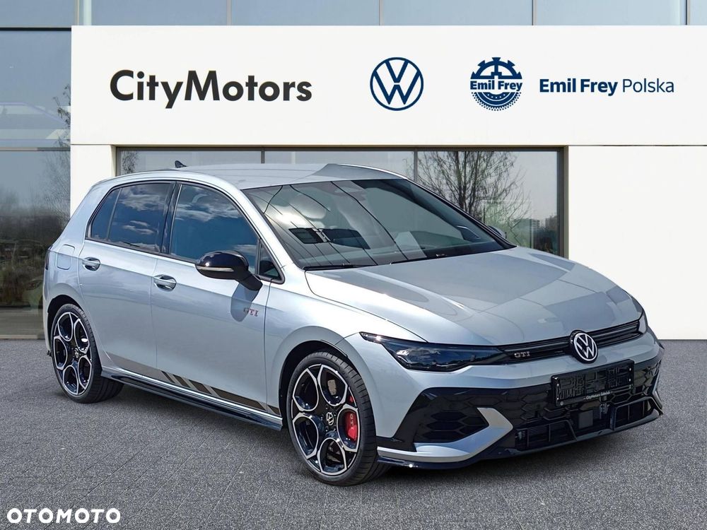 Volkswagen Golf - 2