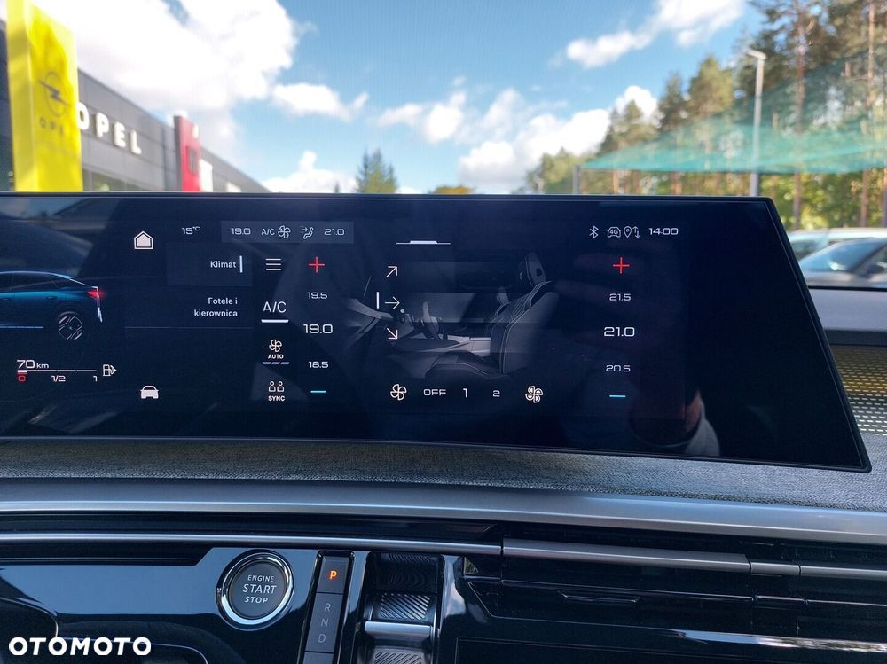 Peugeot 3008 1.2 PureTech mHEV GT S&S e-DCS6 - 28