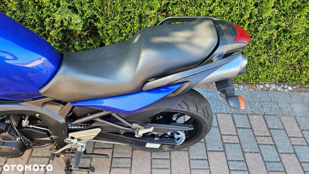 Yamaha FZ6 - 9