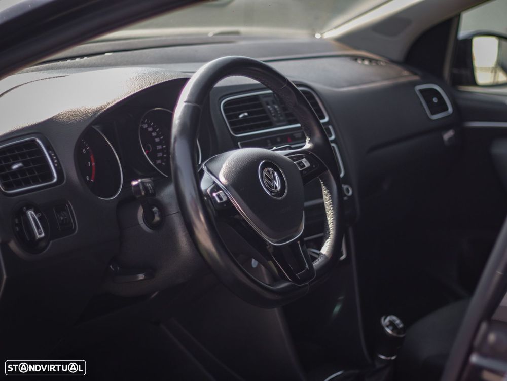 VW Polo 1.0 Trendline - 18