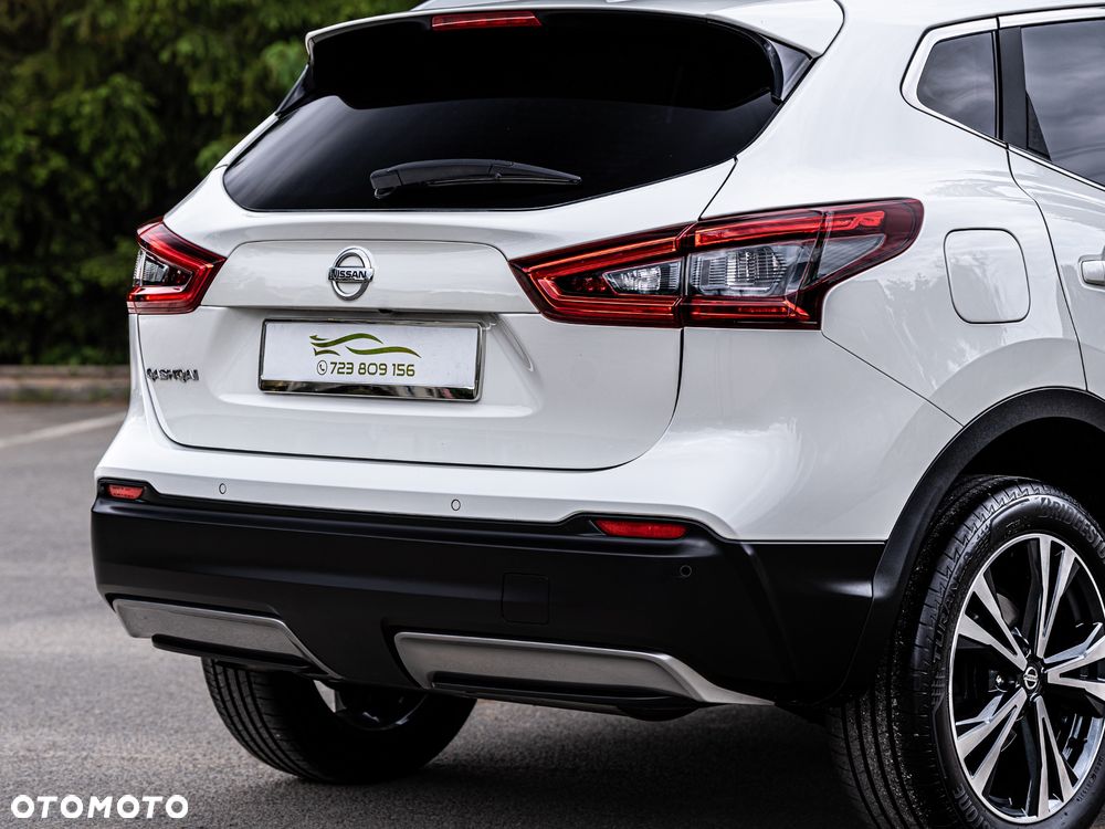 Nissan Qashqai 1.6 DIG-T N-Connecta - 18
