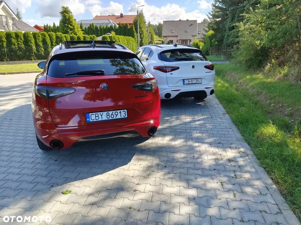 Alfa Romeo Stelvio 2.0 Turbo 16V AT8-Q4 Veloce Ti - 11