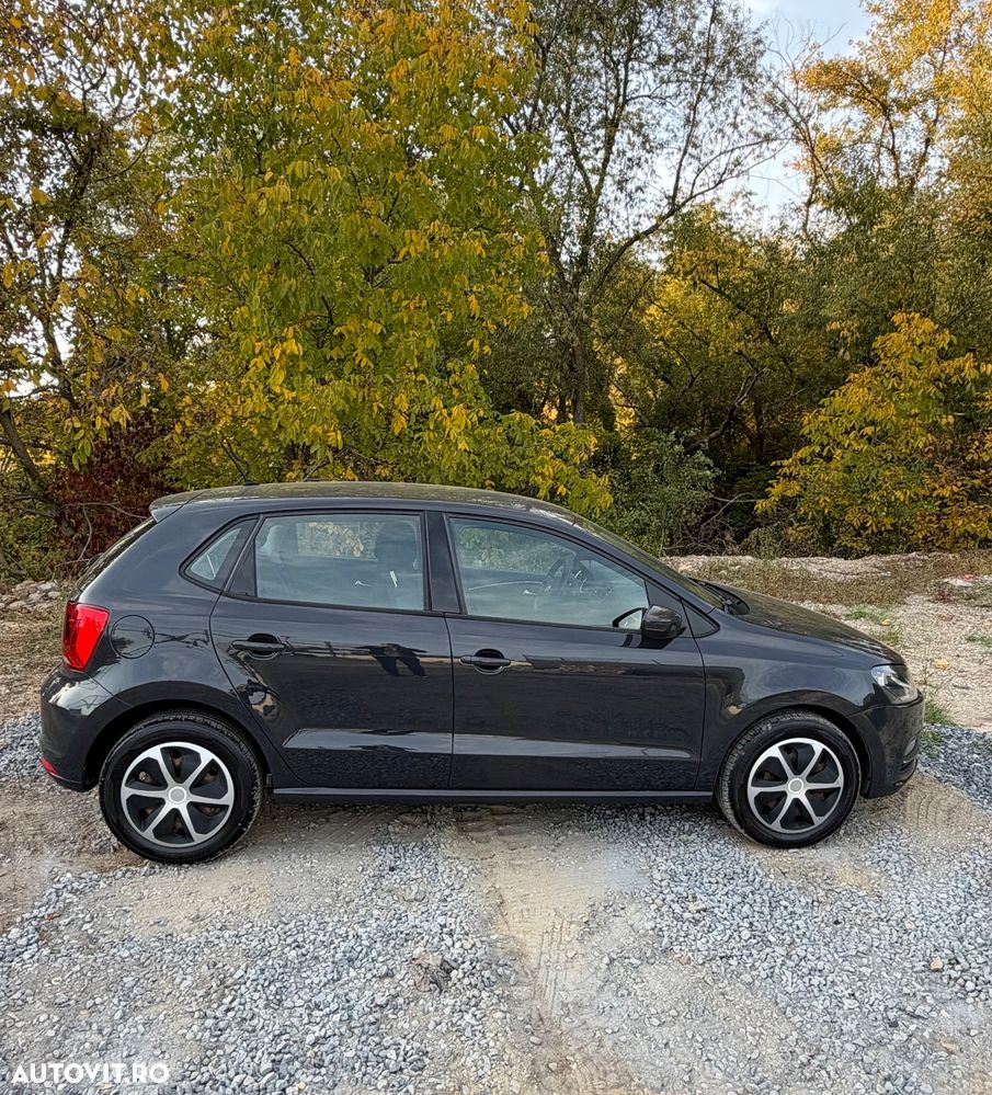 VOLKSWAGEN Polo 2015 — imagine 3
