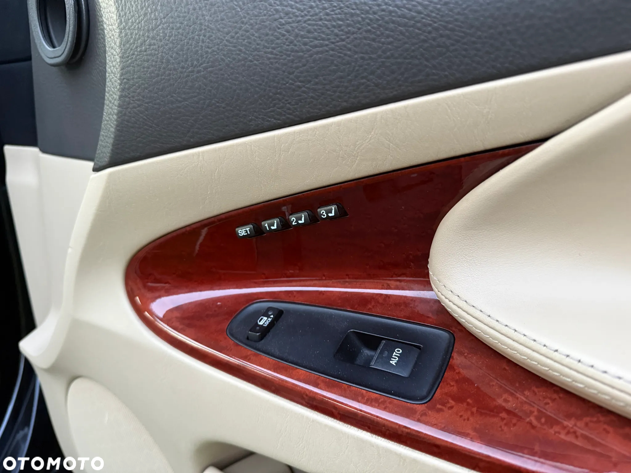 Lexus GS 300 Elegance - 24