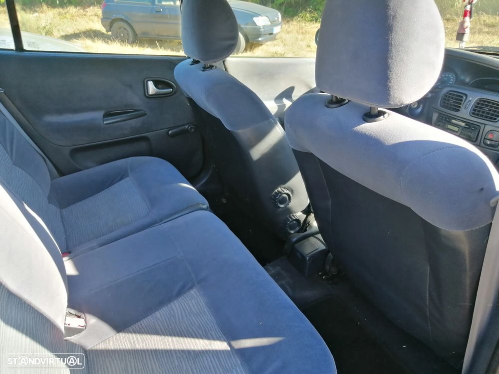 Renault Mégane - 2