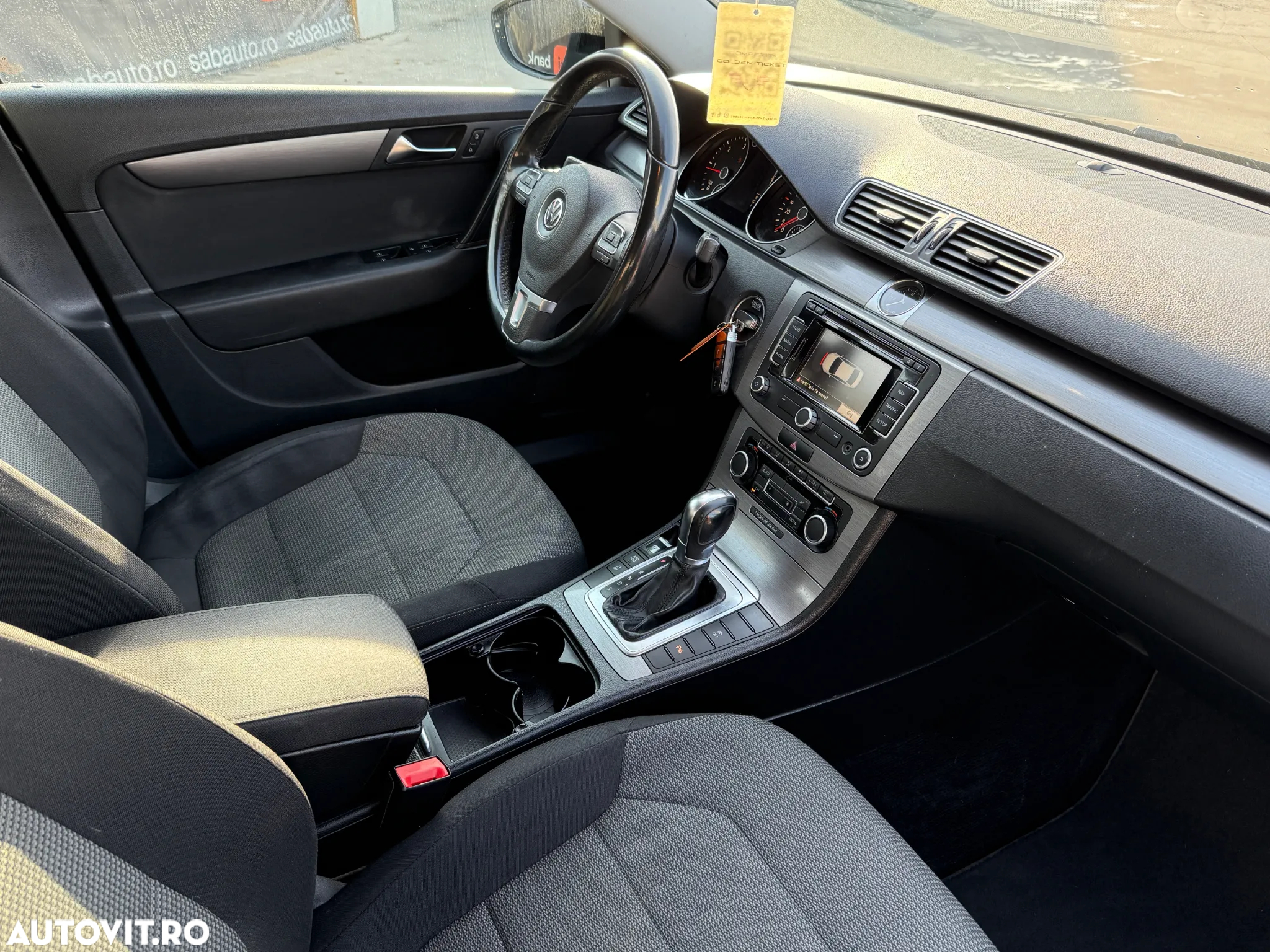 Volkswagen Passat 2.0 TDI DSG BlueMotion Technology Comfortline - 10