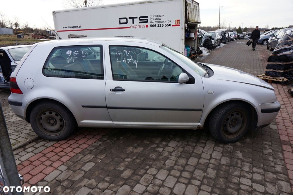 VOLKSWAGEN GOLF IV 3D HB 2001 LA7W 1.9 TDI ATD 100KM EUH SREBRNY na części - 6