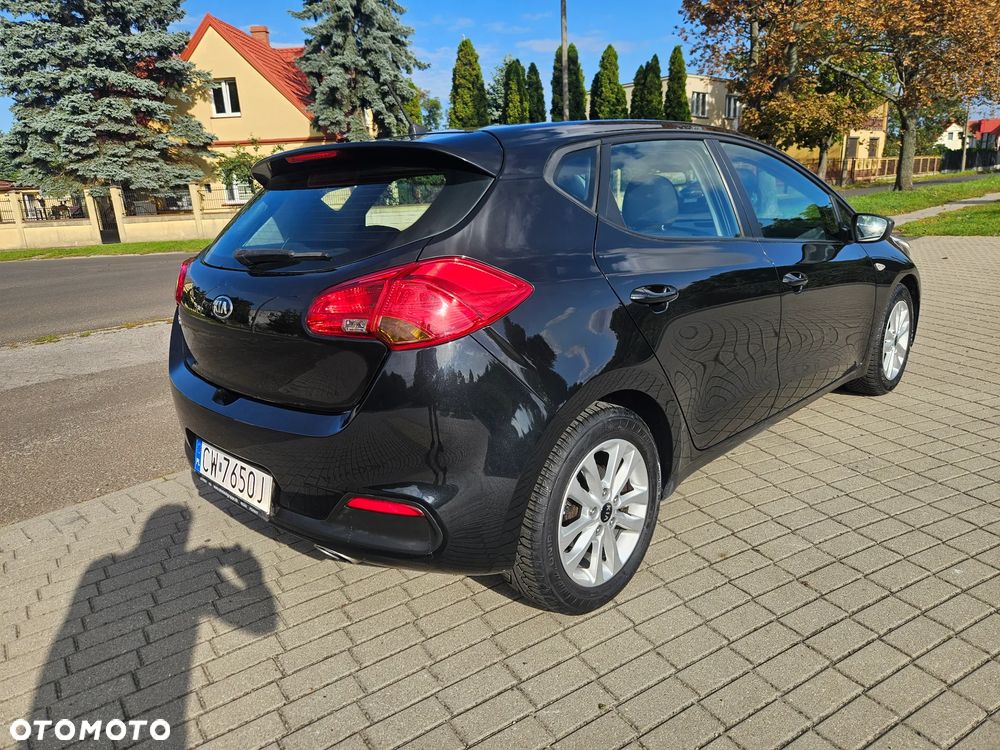 Kia Ceed 1.4 CVVT Attract - 14