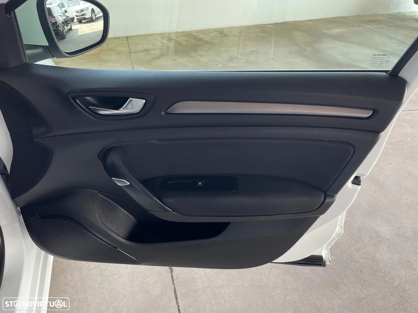 Renault Mégane 1.5 Blue dCi Limited EDC - 33