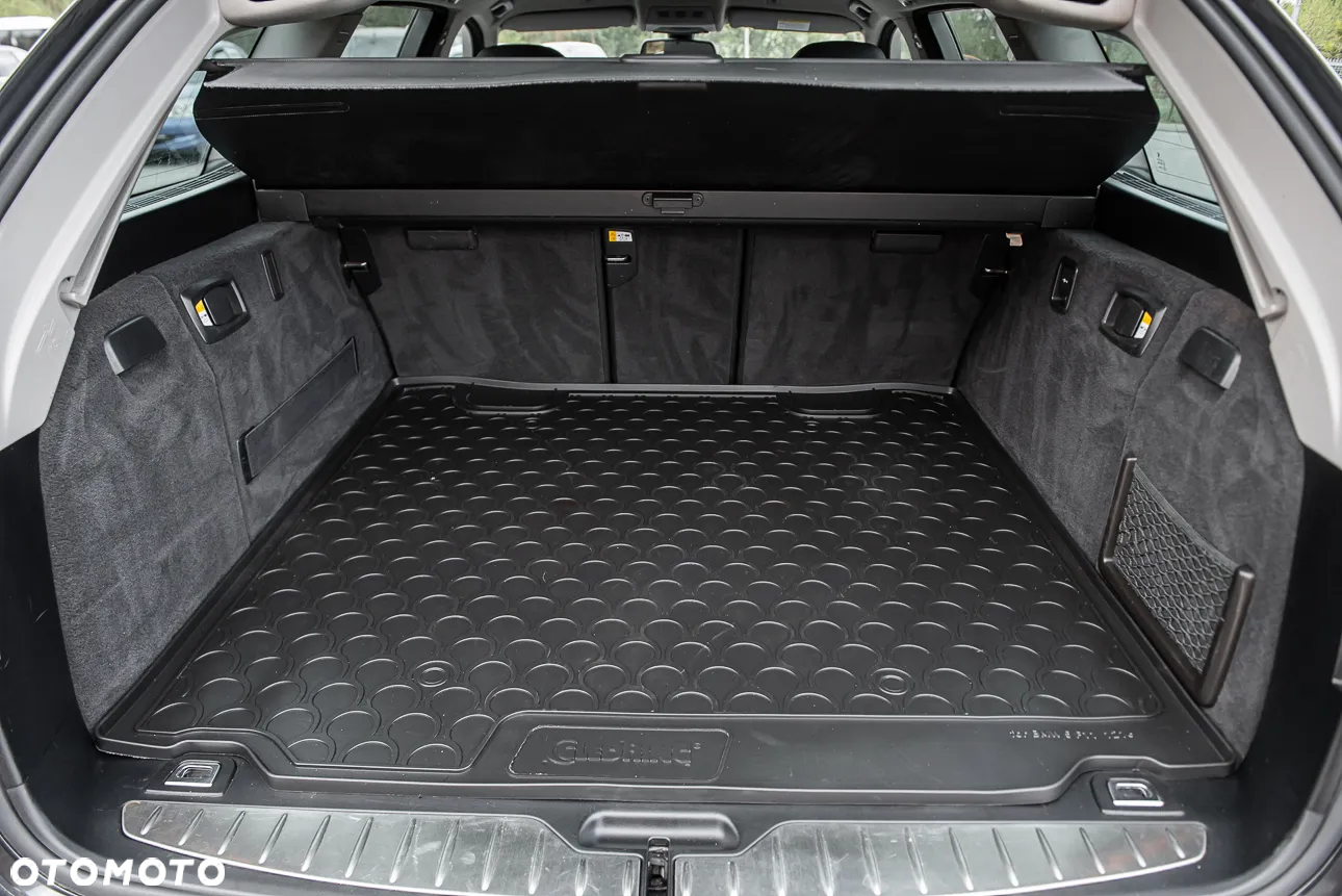 BMW Seria 5 535d Luxury Line - 30