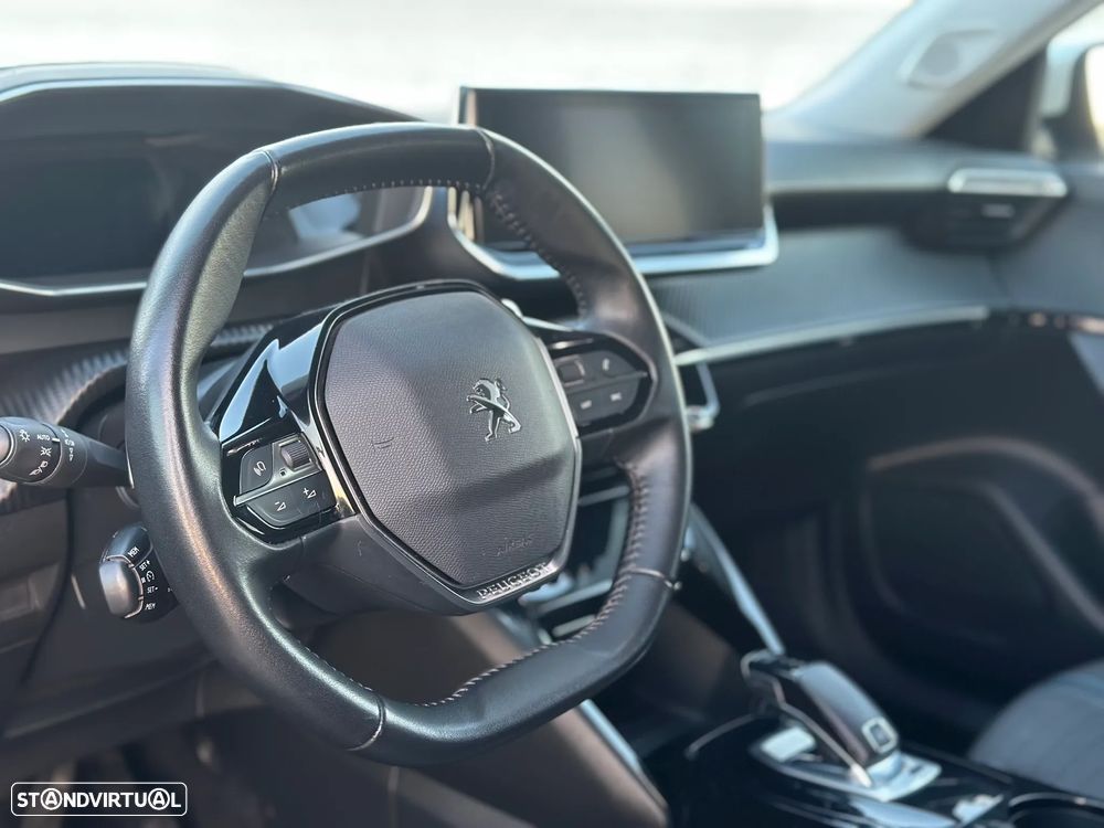 Peugeot 2008 PureTech 130 EAT8 Allure Pack - 10