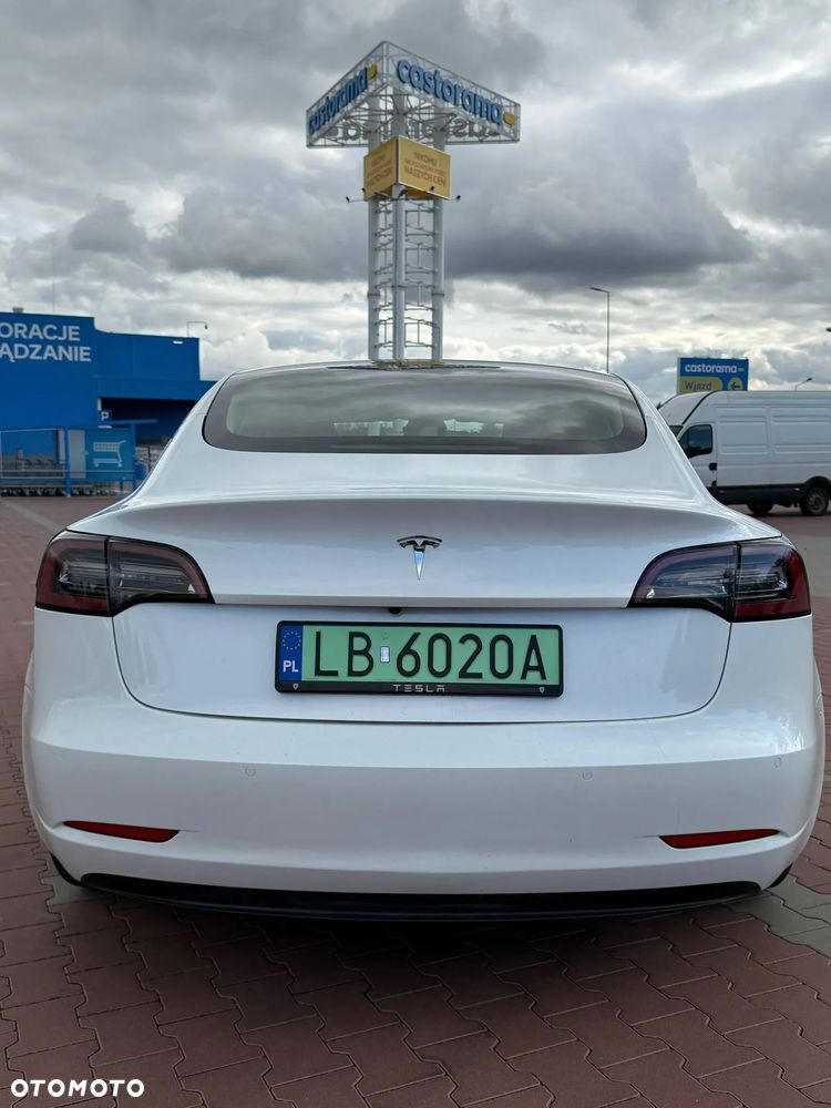 Tesla Model 3 Standard Reichweite Plus Hinterradantrieb - 15