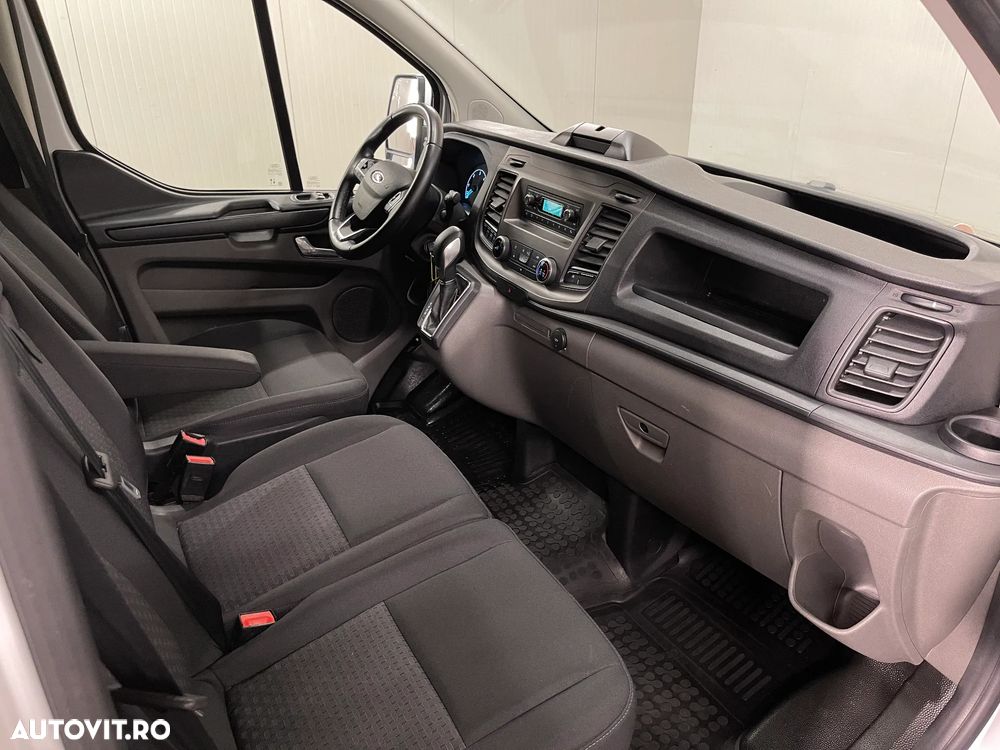 Ford Transit Custom - 9