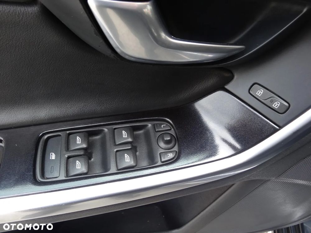 Volvo V60 D5 RDesign - 31