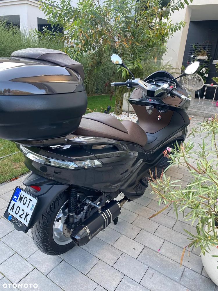 Piaggio X10 - 5