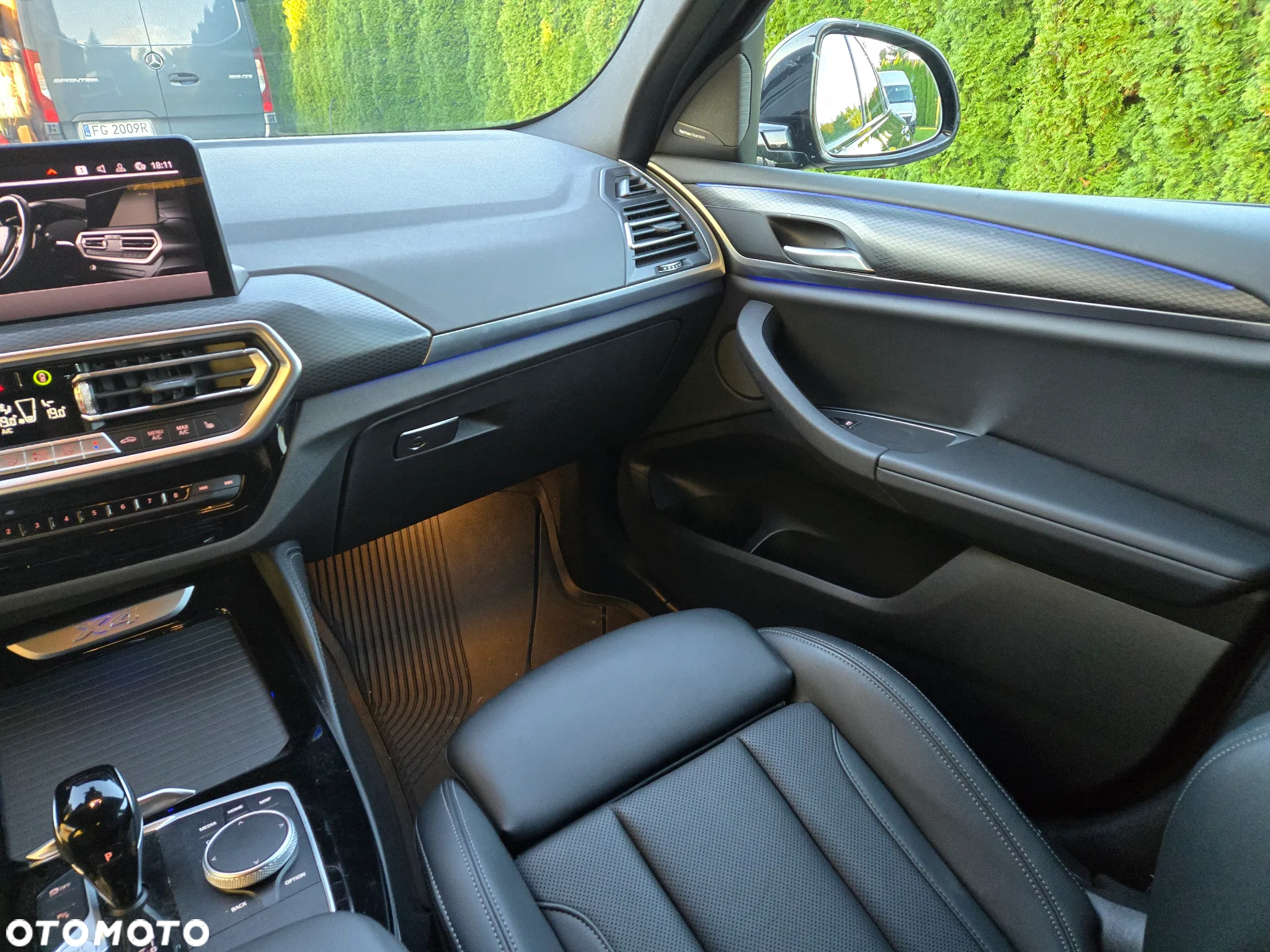 BMW X4 xDrive20i - 16