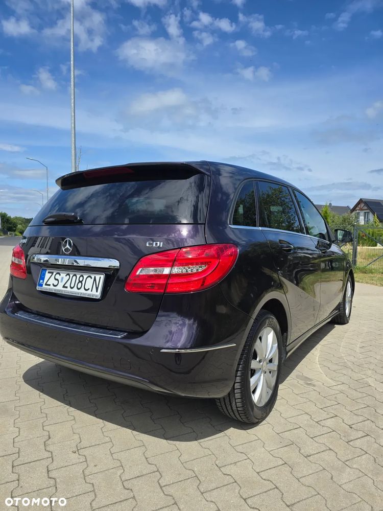 Mercedes-Benz Klasa B 180 (CDI) d 7G-DCT - 9