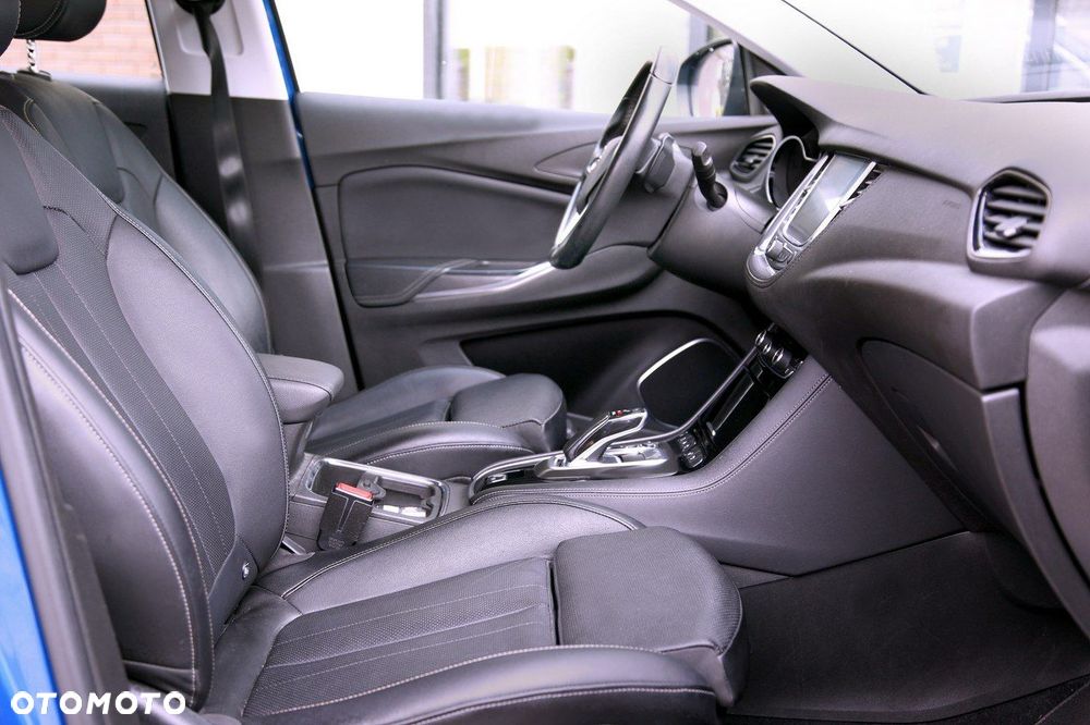 Opel Grandland X - 12