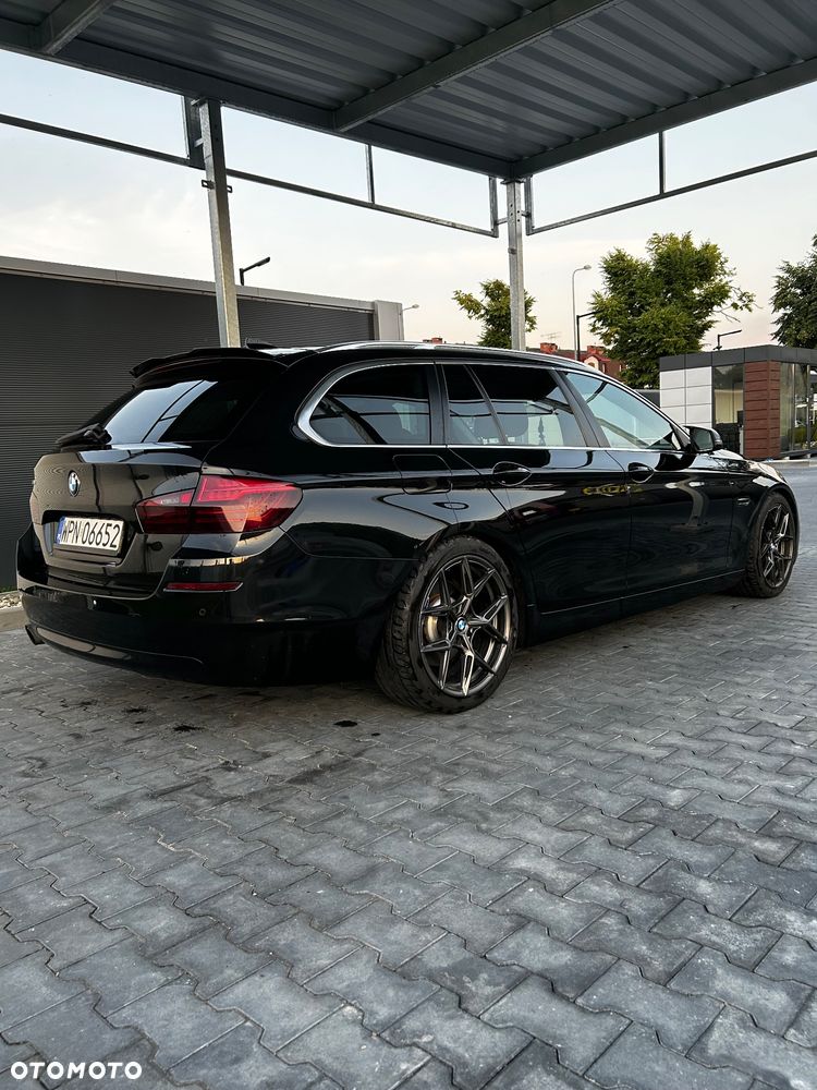 BMW Seria 5 520d xDrive - 2