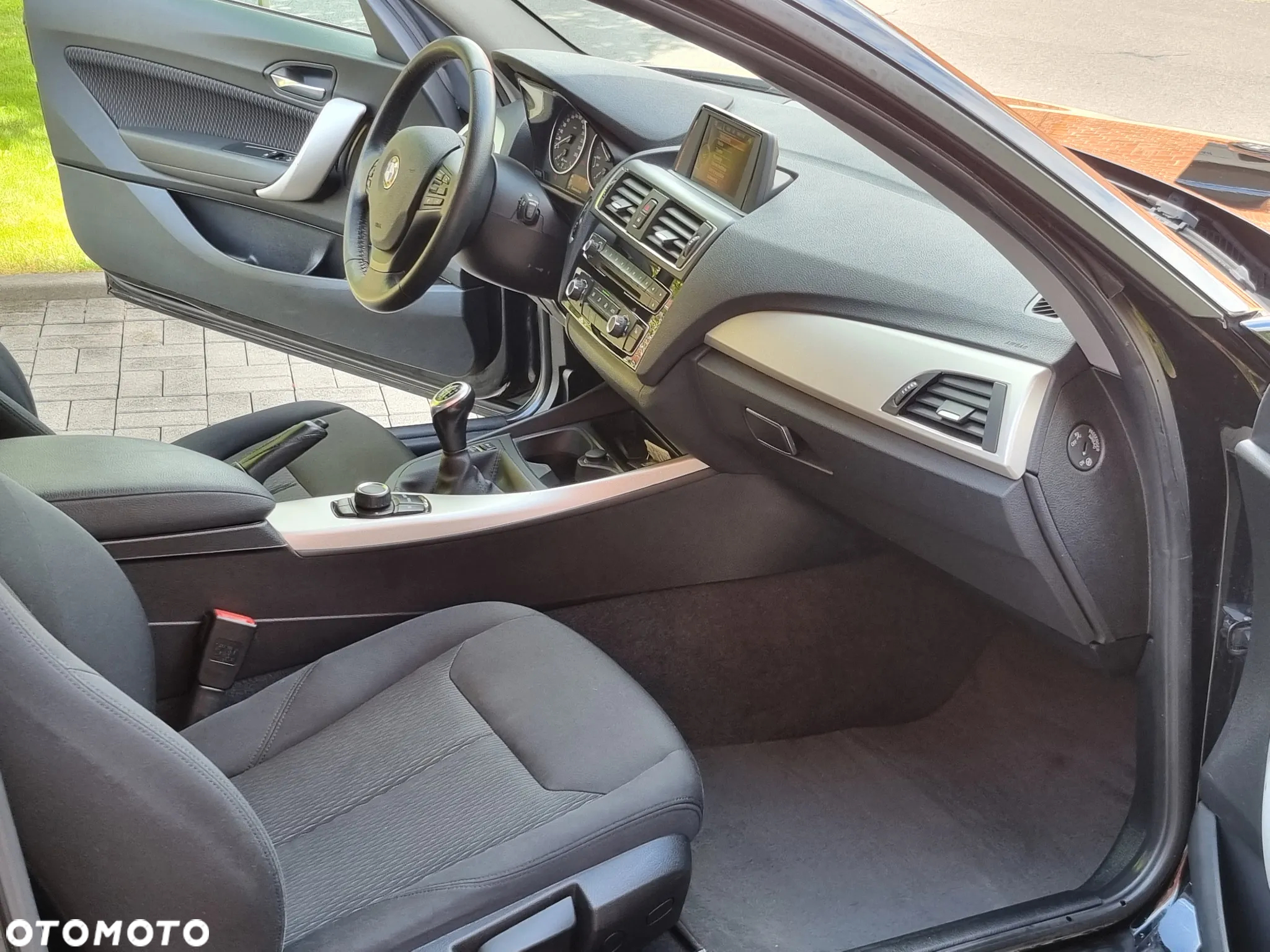 BMW Seria 1 116d - 16