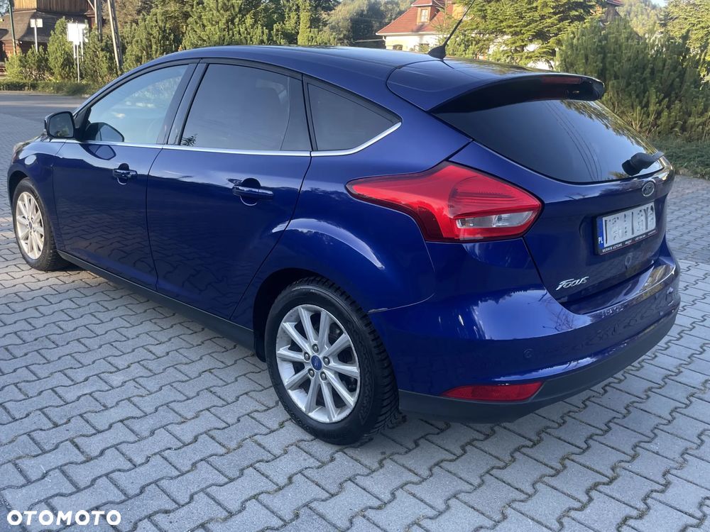 Ford Focus - 8