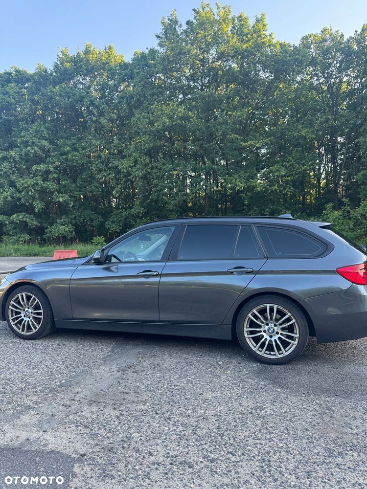 BMW Seria 3 316d - 6