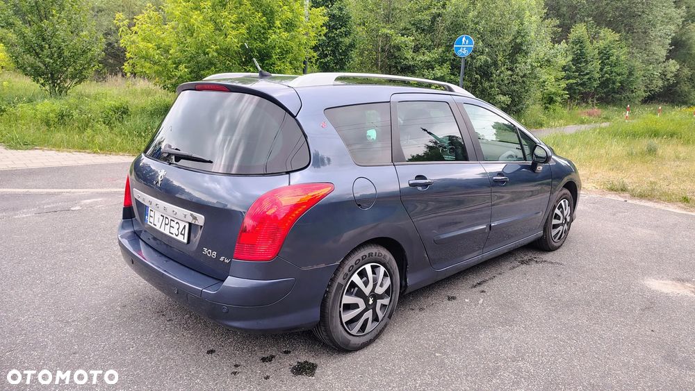 Peugeot 308 120 VTi Family - 7
