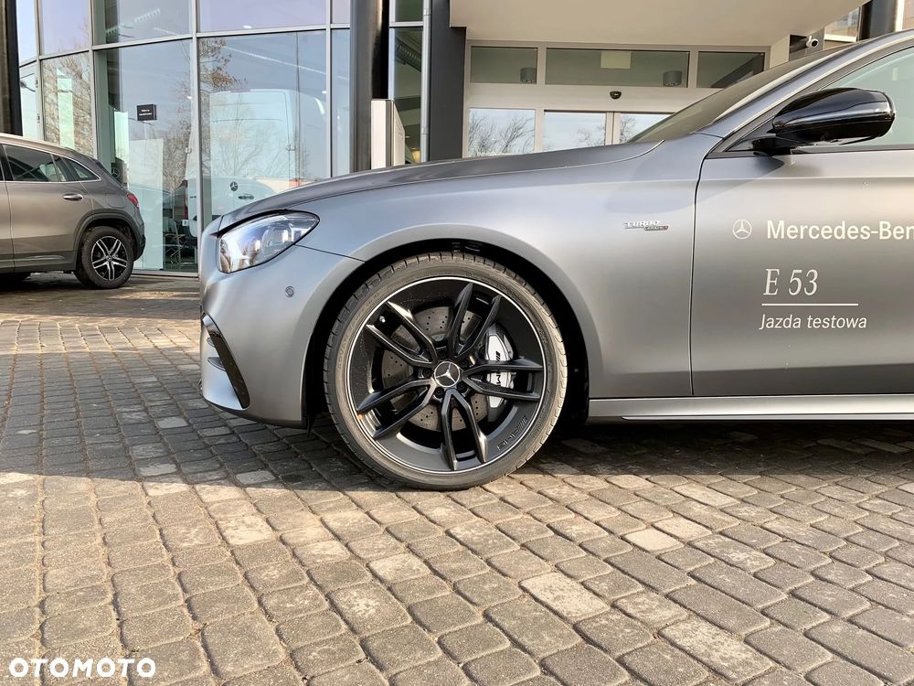 Mercedes-Benz Klasa E - 7