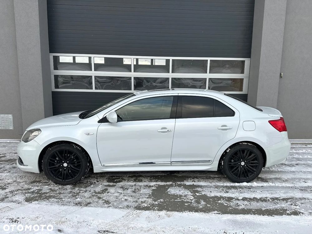 Suzuki Kizashi 2.4 4x4 CVT Sport - 2