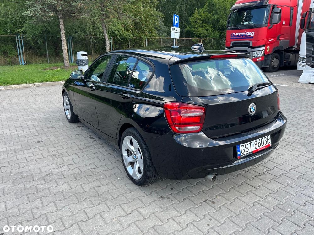 BMW Seria 1 116d - 6
