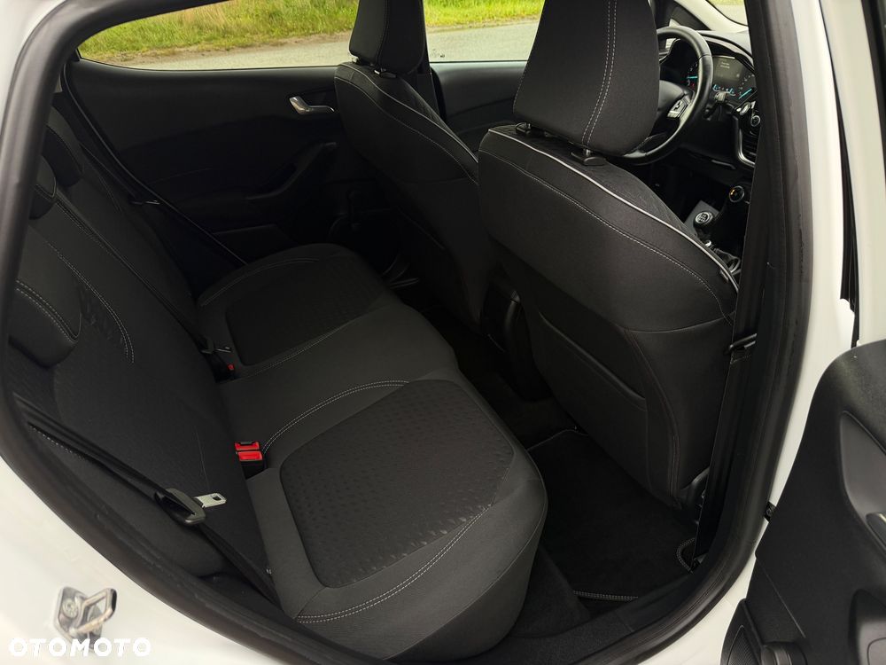 Ford Fiesta 1.0 EcoBoost STart-Stop Titanium - 19