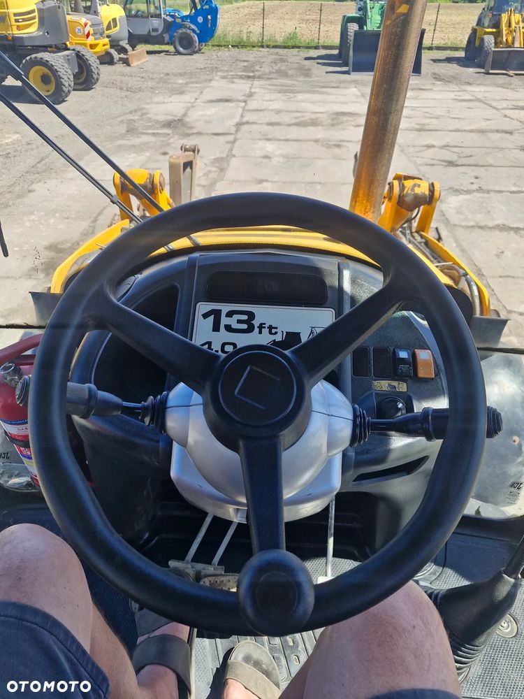 JCB 3cx - 11
