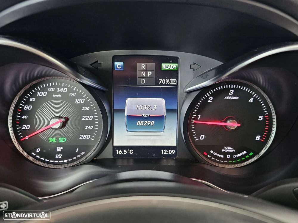 Mercedes-Benz C 300 h Avantgarde+ - 14
