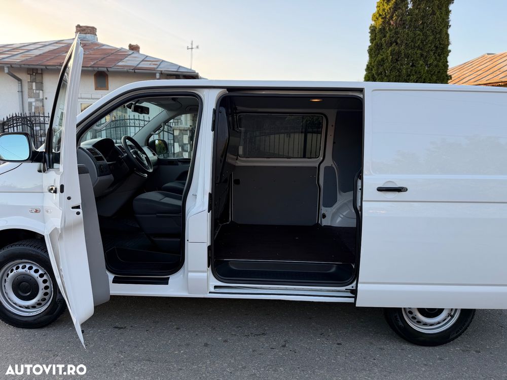Volkswagen Transporter - 5
