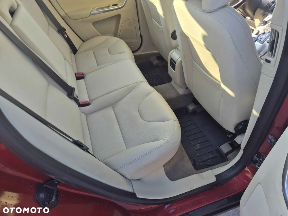 Volvo XC 60 - 11