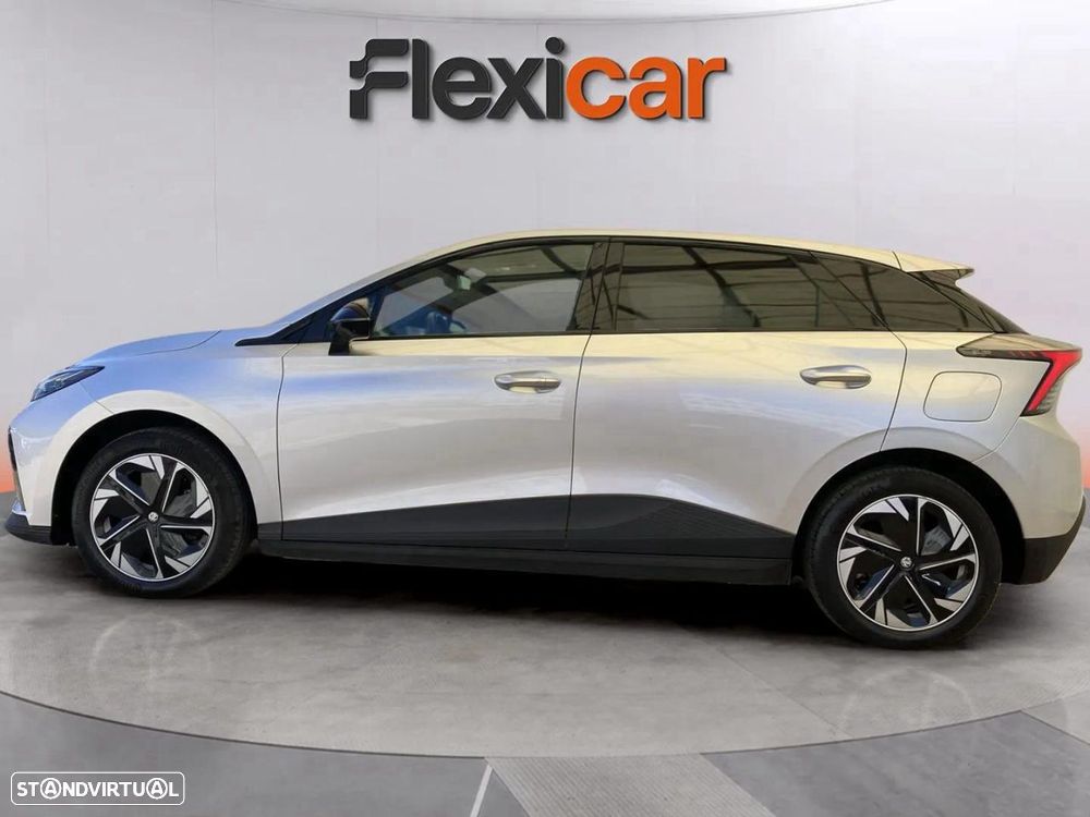 MG MG4 51 kWh Standard - 6