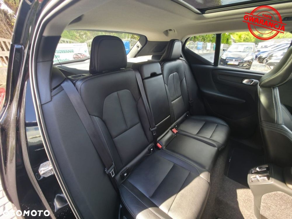 Volvo XC 40 - 22