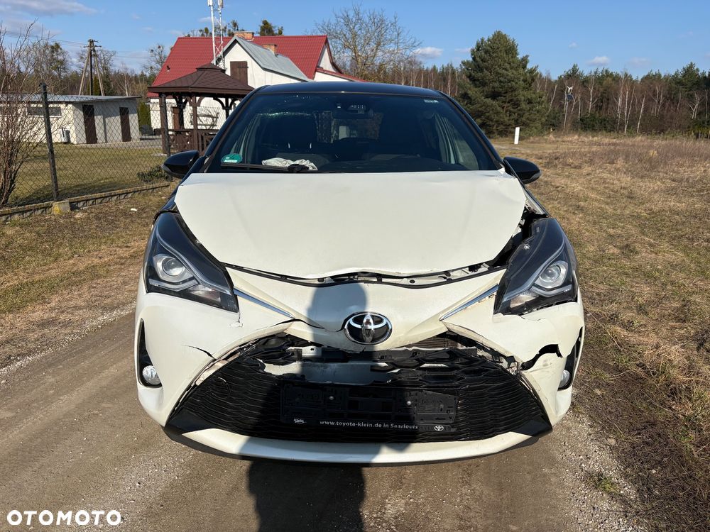 Toyota Yaris 1,5-Dual-VVT-iE Selection - 2