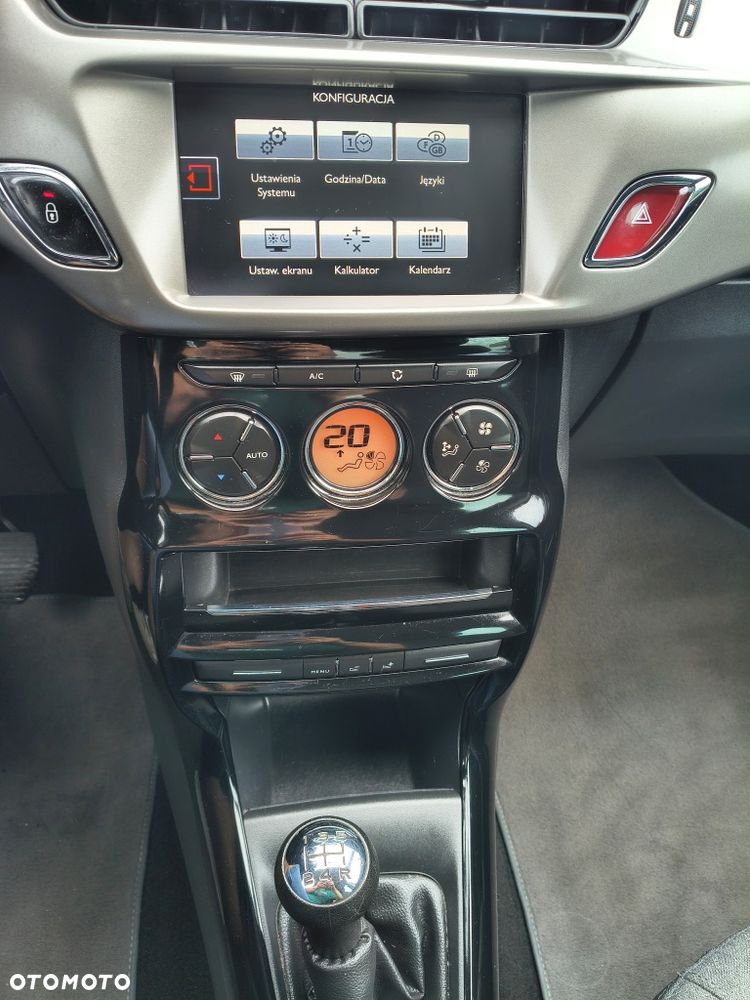 Citroën C3 Pure Tech (VTi) 82 Exclusive - 14