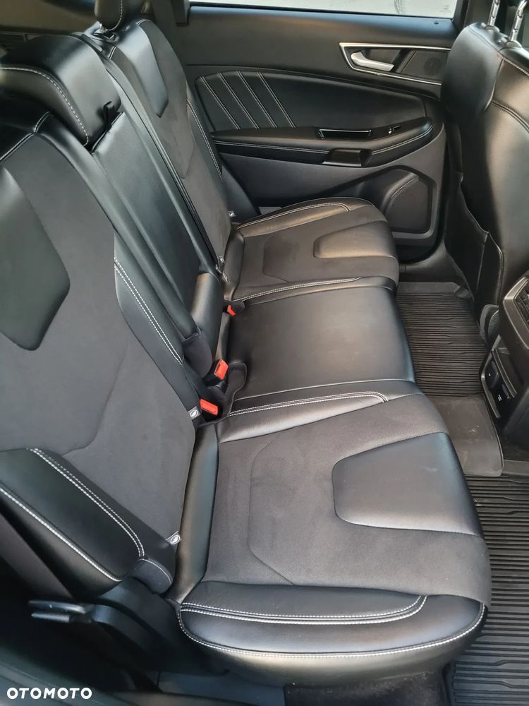 Ford Edge - 19
