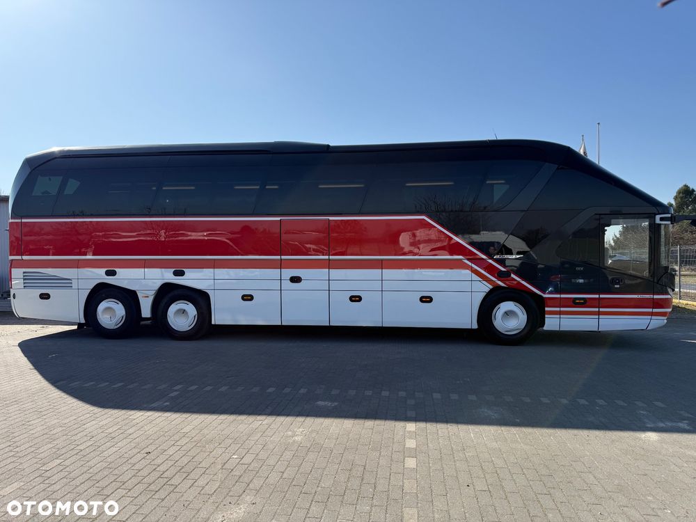Neoplan Starliner C P11 EEV - 4