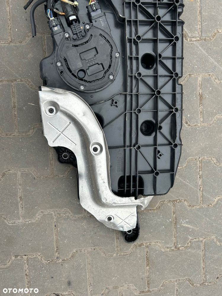 Mercedes A klasa W177 zbiornik adblue pompa A0994712500 A2474709002 b klasa w247 GLA - 5