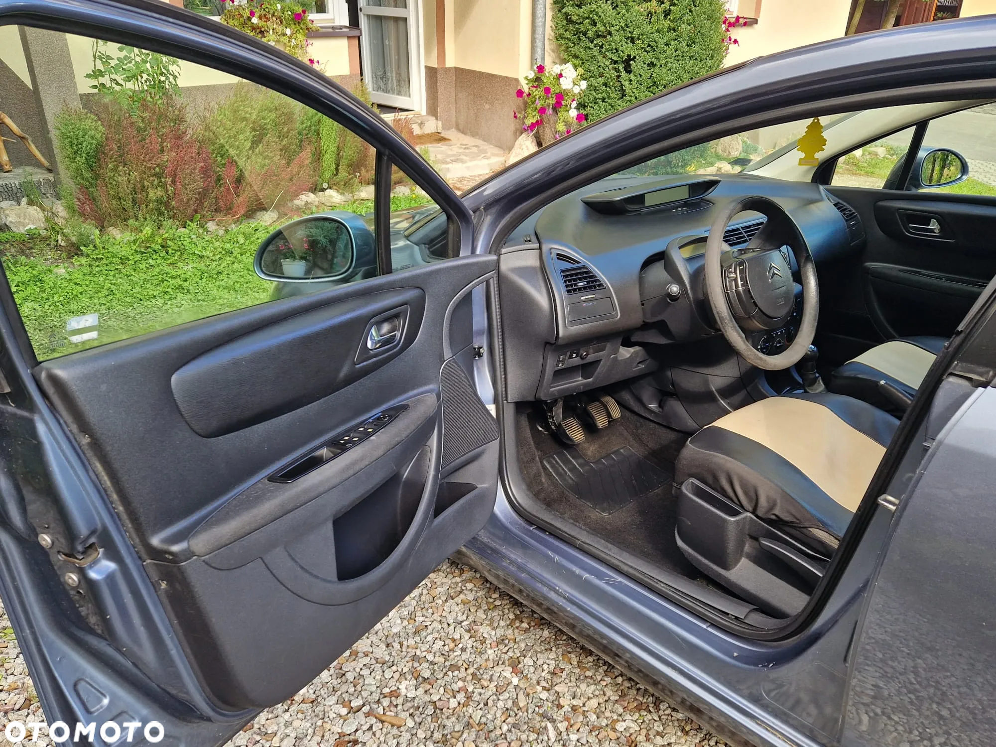 Citroën C4 - 12