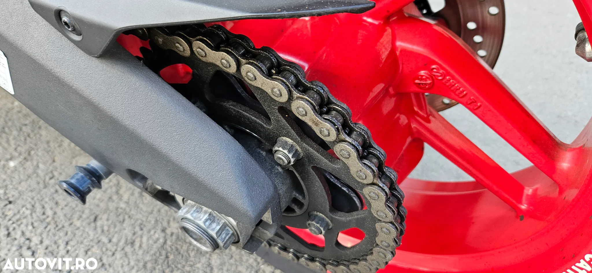 Ducati Panigale V2 - 9