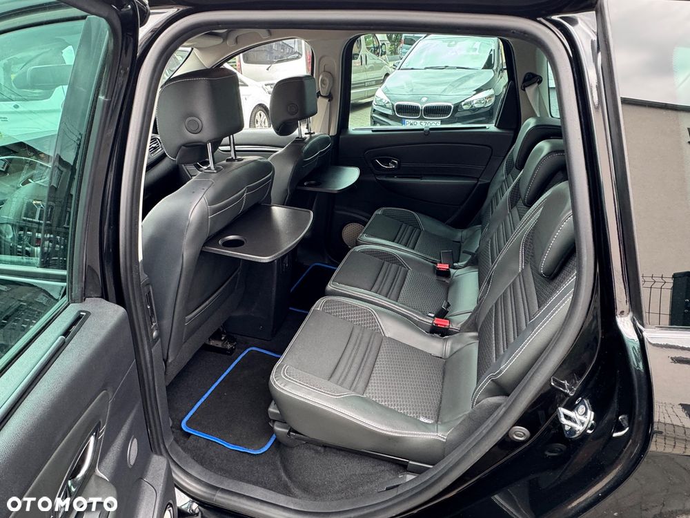 Renault Grand Scenic - 24