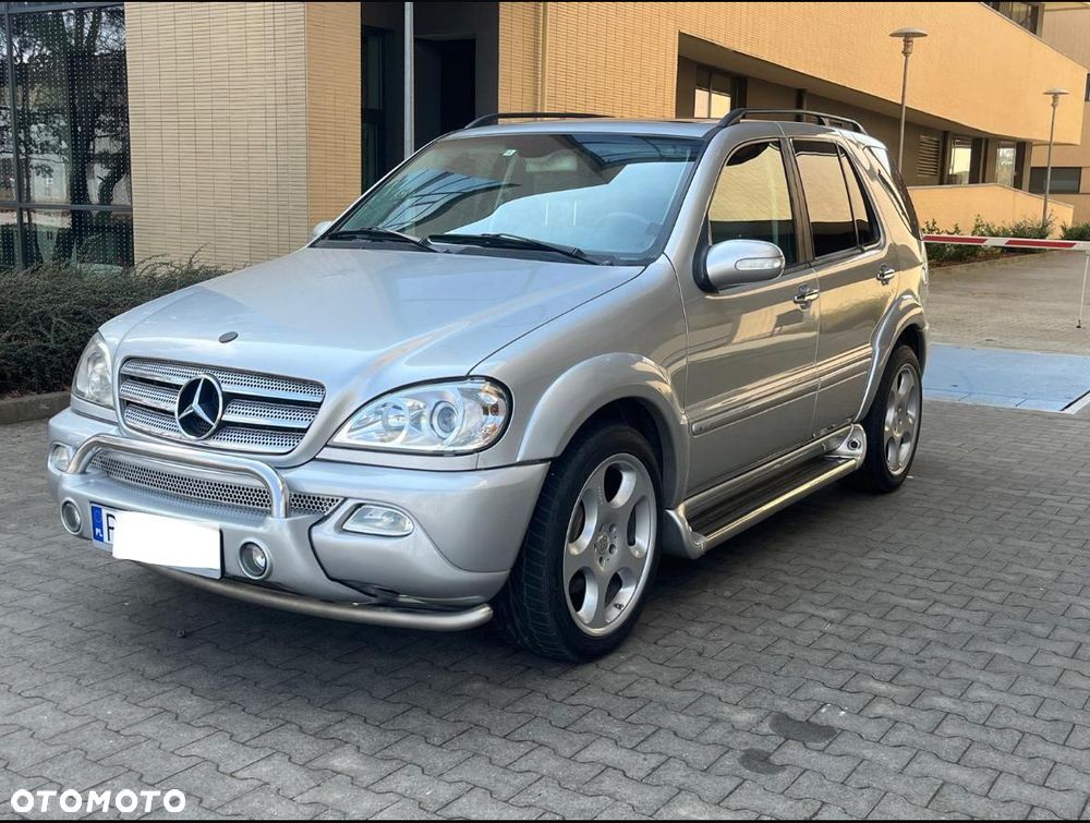 Mercedes-Benz ML - 1