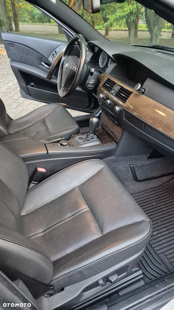 BMW Seria 5 - 30