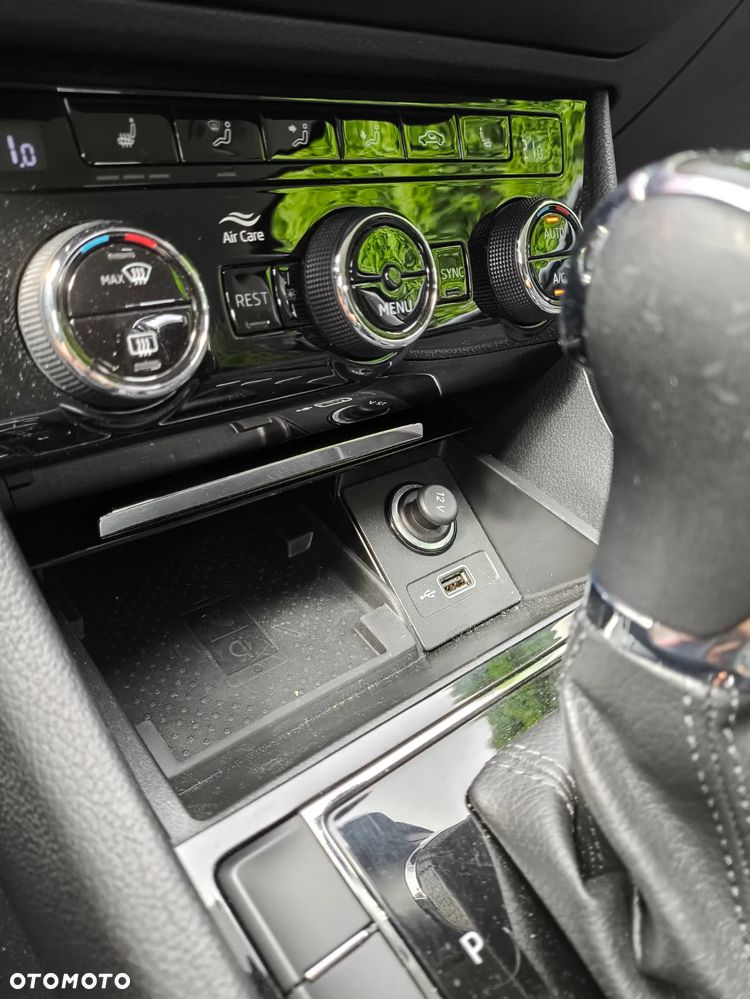 Skoda Superb 1.4 TSI ACT DSG Ambition - 20