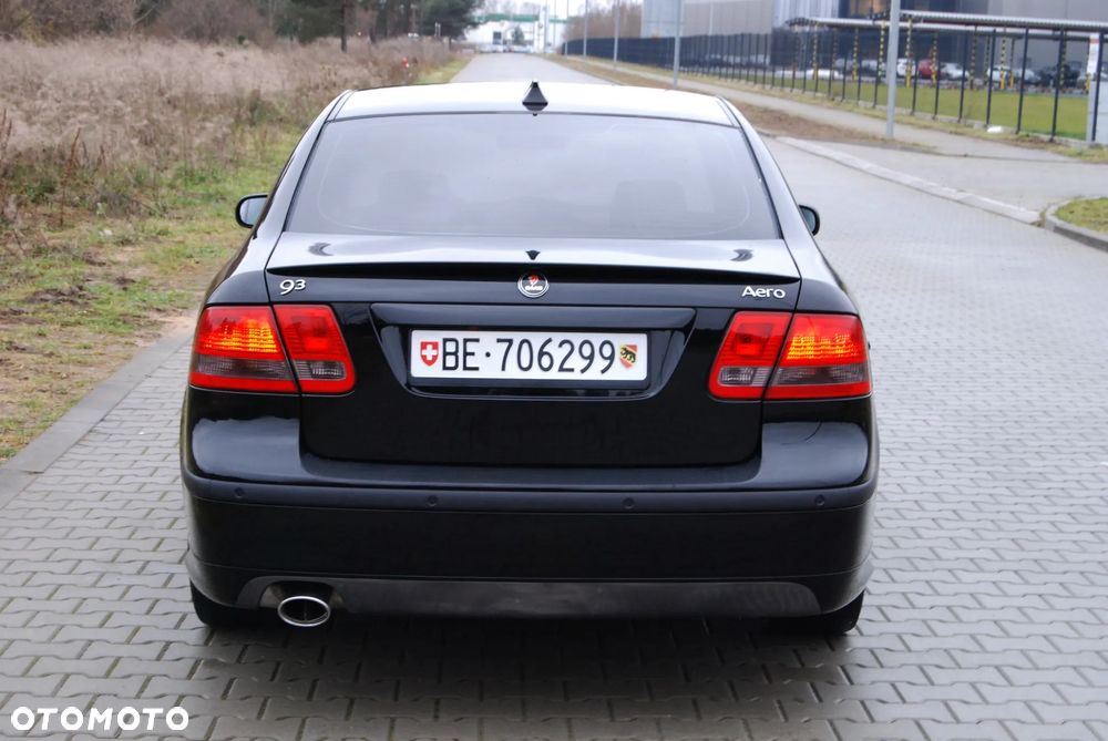 Saab 9-3 2.0T Aero - 15
